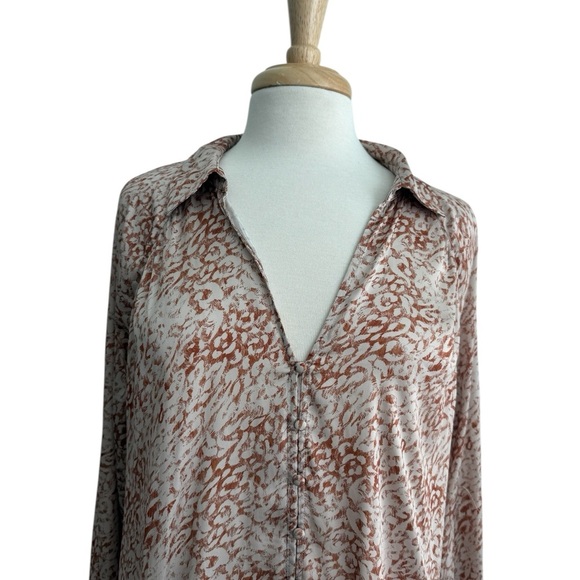 Paige Women's Brown Sayven Floral Long-Sleeve Button-Front Blouse Size Large - Picture 2 of 8